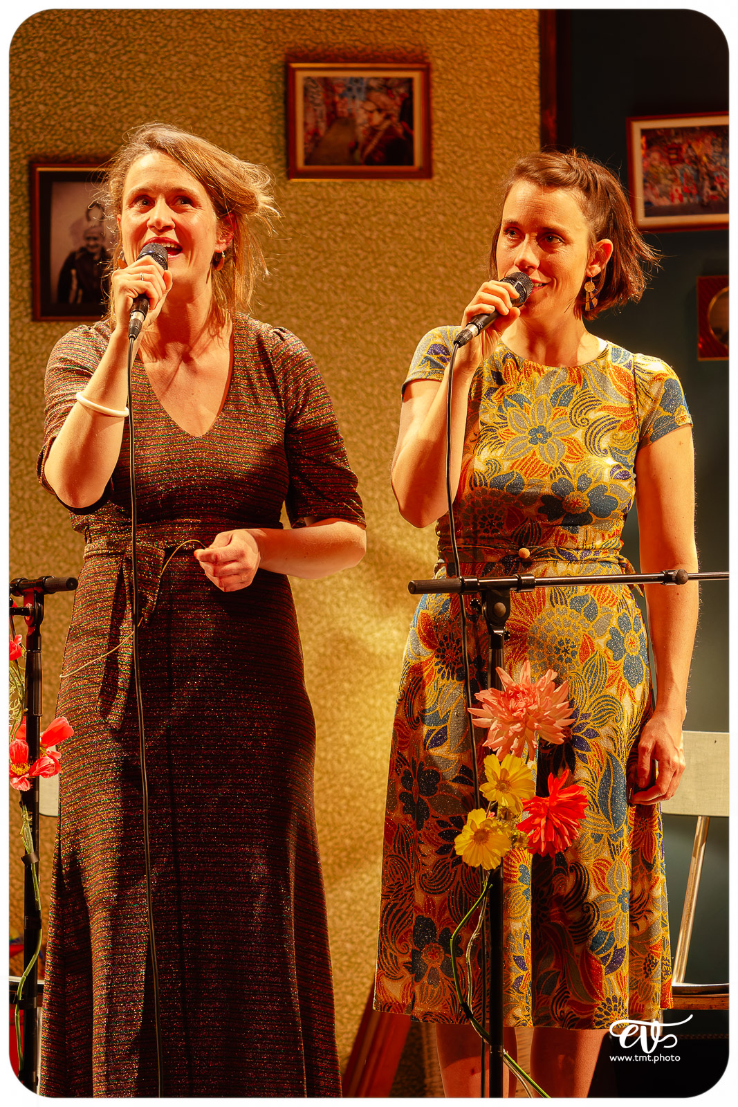 LES GÉANTES (LE DUO DU BAS)